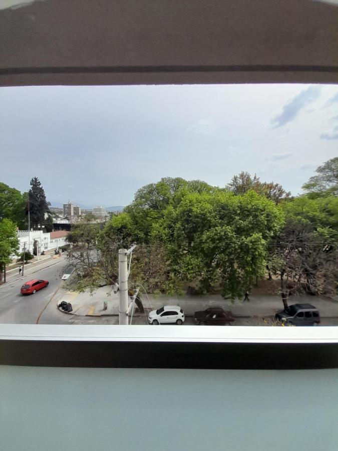 Departamento Centrico Plaza Alvarado Con Cochera Salta Esterno foto