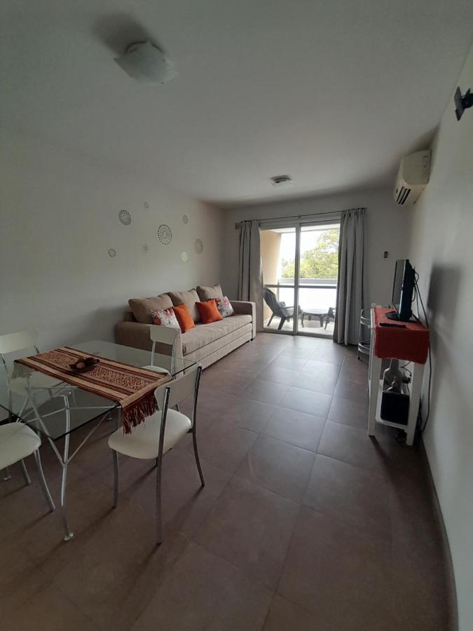 Departamento Centrico Plaza Alvarado Con Cochera Salta Esterno foto
