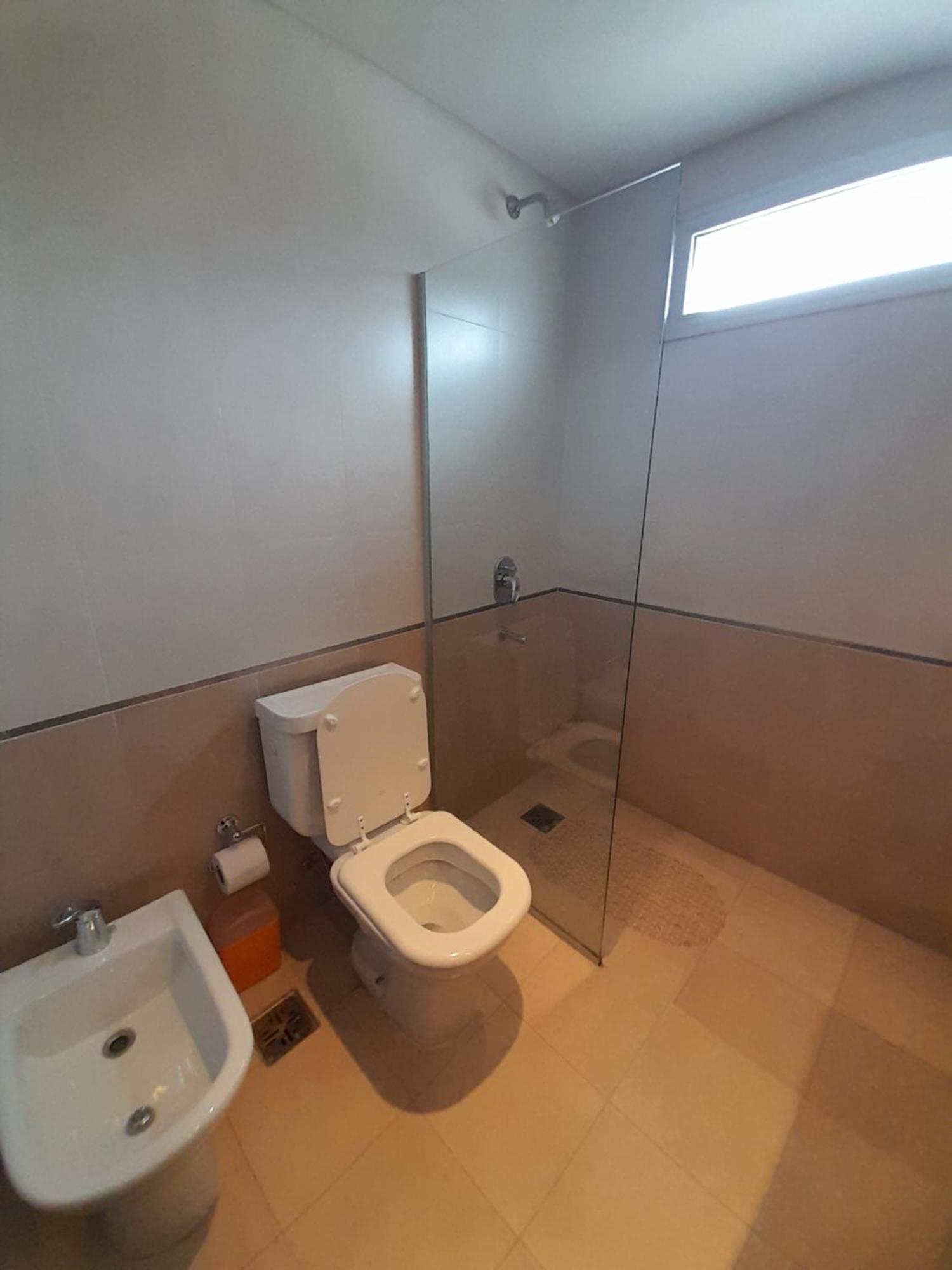 Departamento Centrico Plaza Alvarado Con Cochera Salta Esterno foto