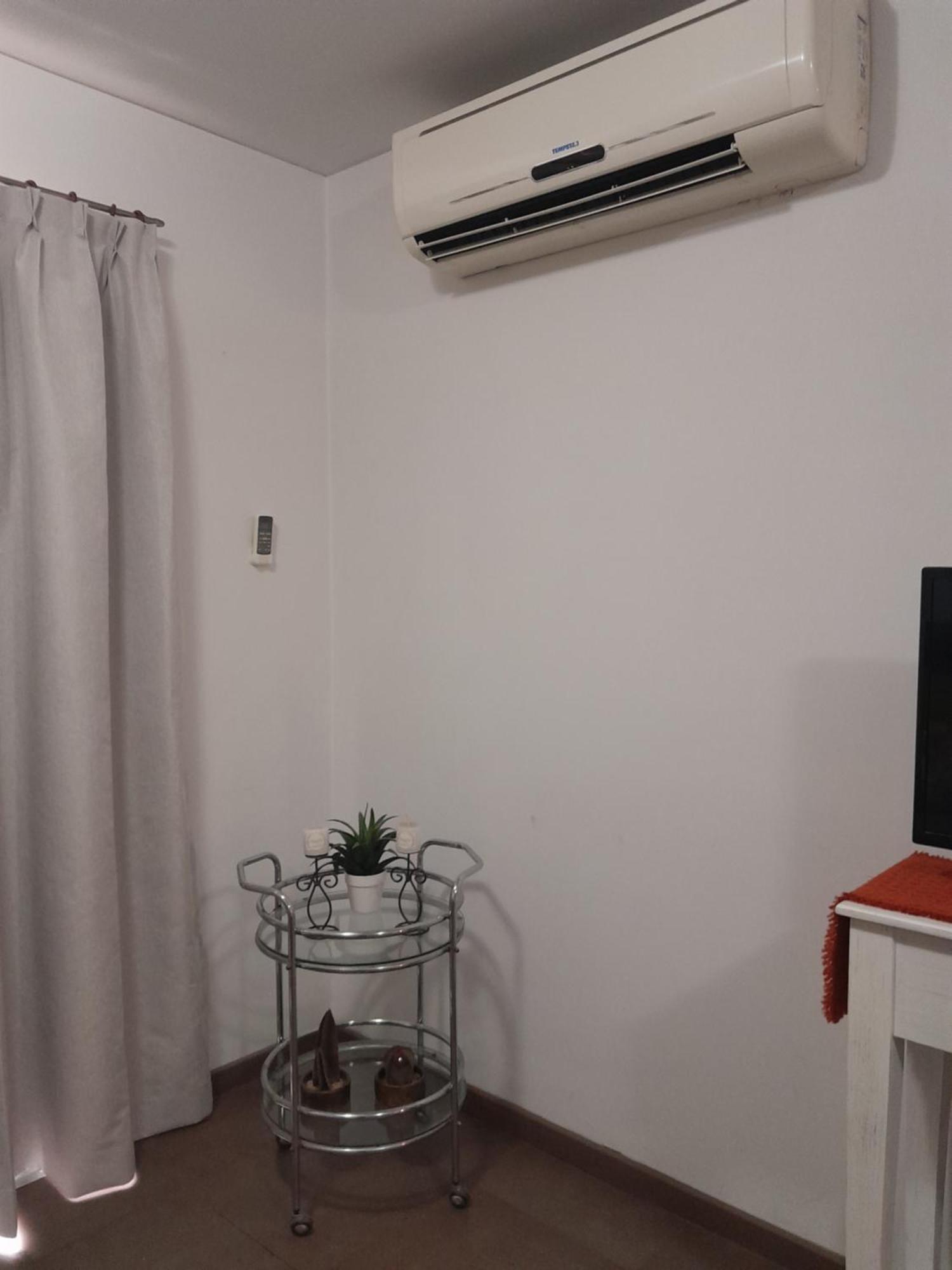 Departamento Centrico Plaza Alvarado Con Cochera Salta Esterno foto